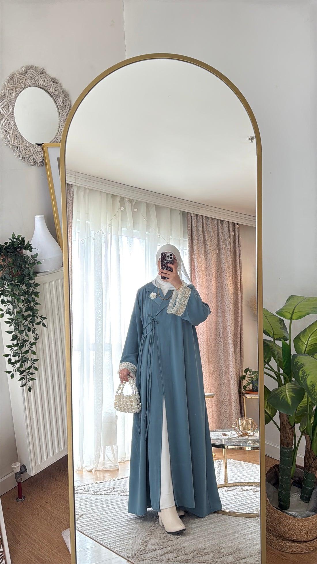 Bahga Abaya