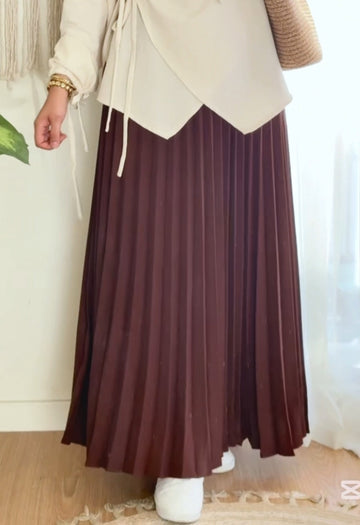Pleated A-line Skirt